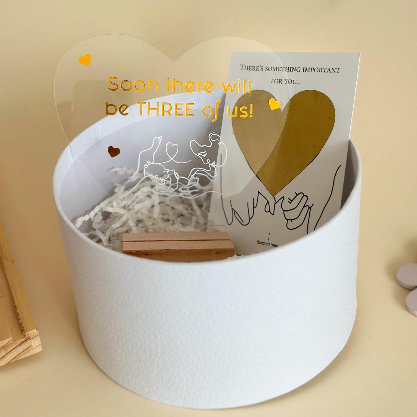 Pregnancy Announcement Gift Box for Dad: Scratch Card & Acrylic Stand