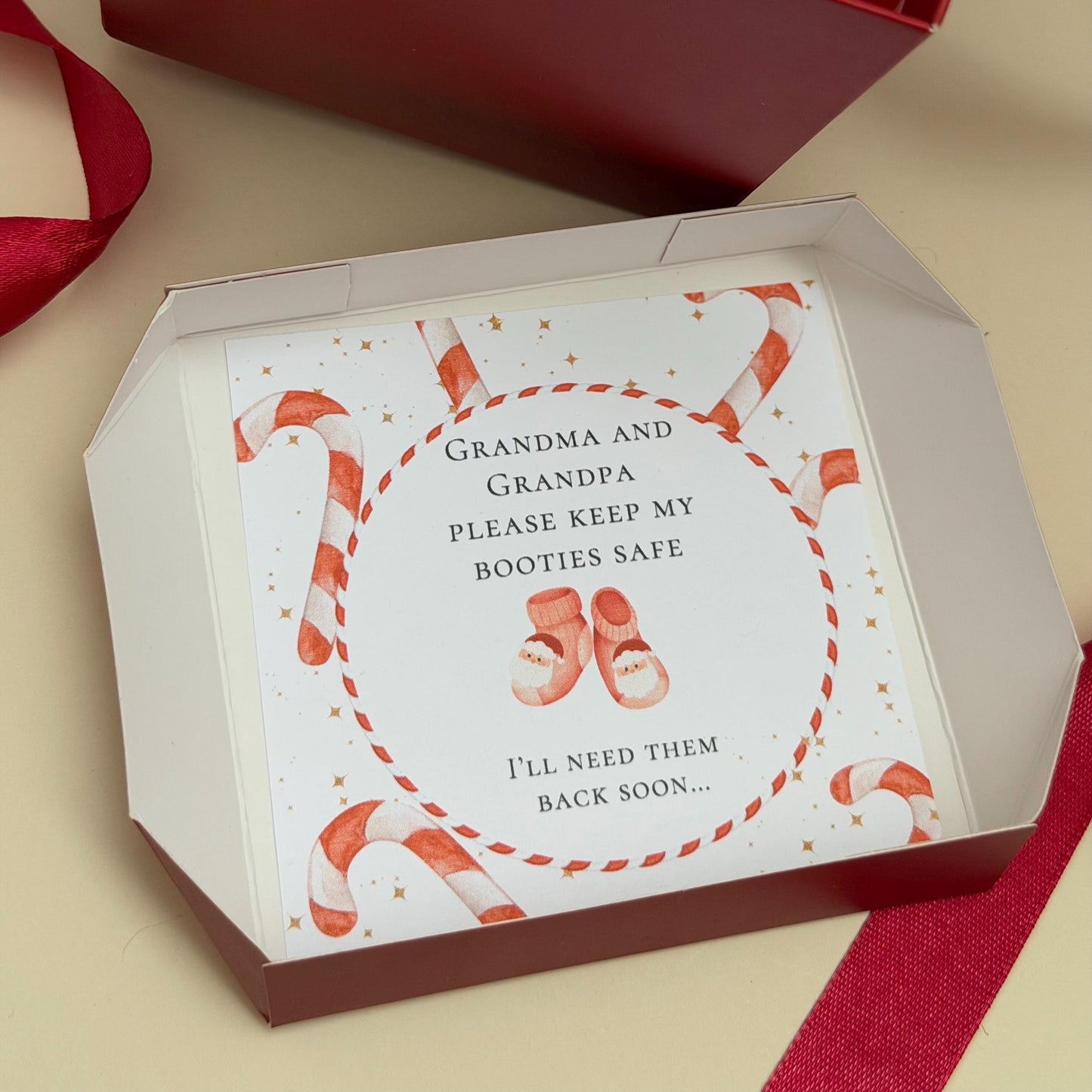 Christmas Grandparents Pregnancy Announcement Box -Santa baby - gift for Aunt, Uncle - Surprise for Grandma & Grandpa - Keep my booties safe
