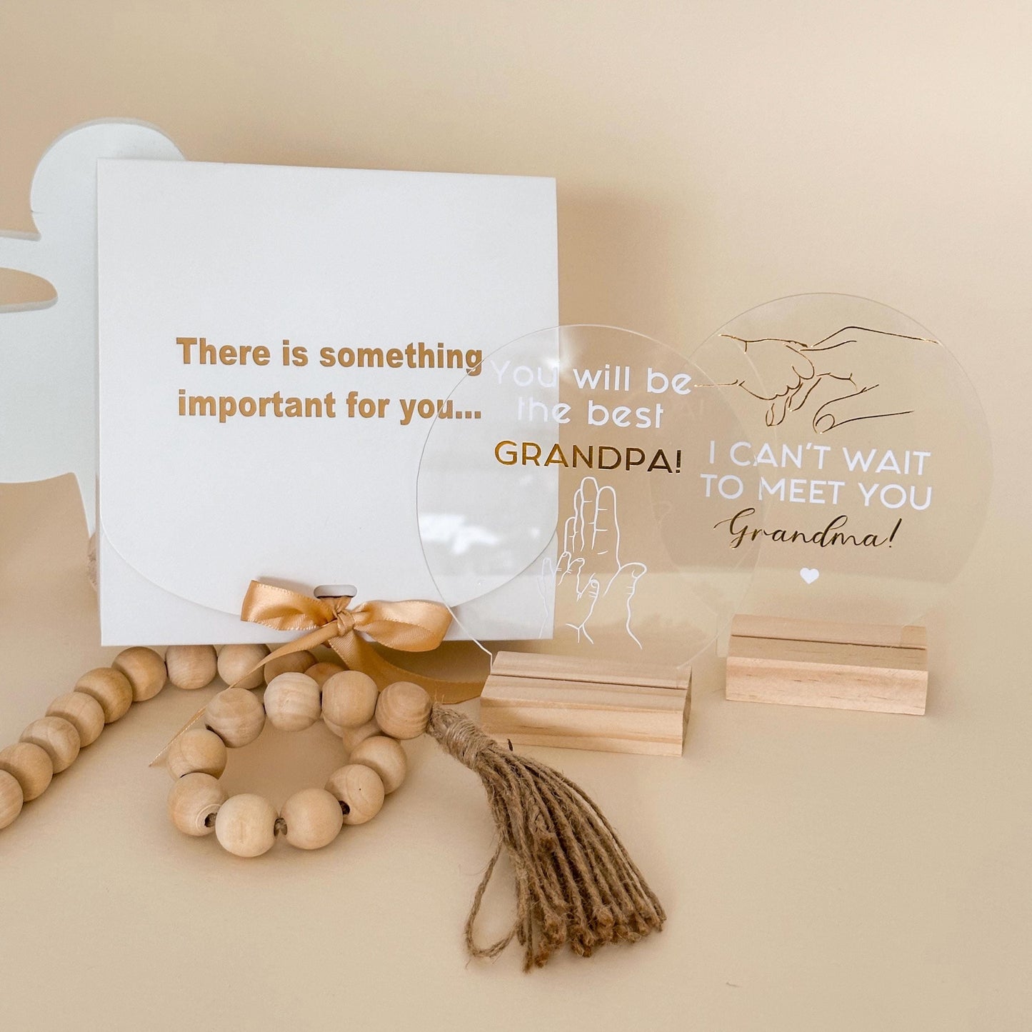 Personalized Pregnancy Announcement Gift: Acrylic Sign for Grandparents