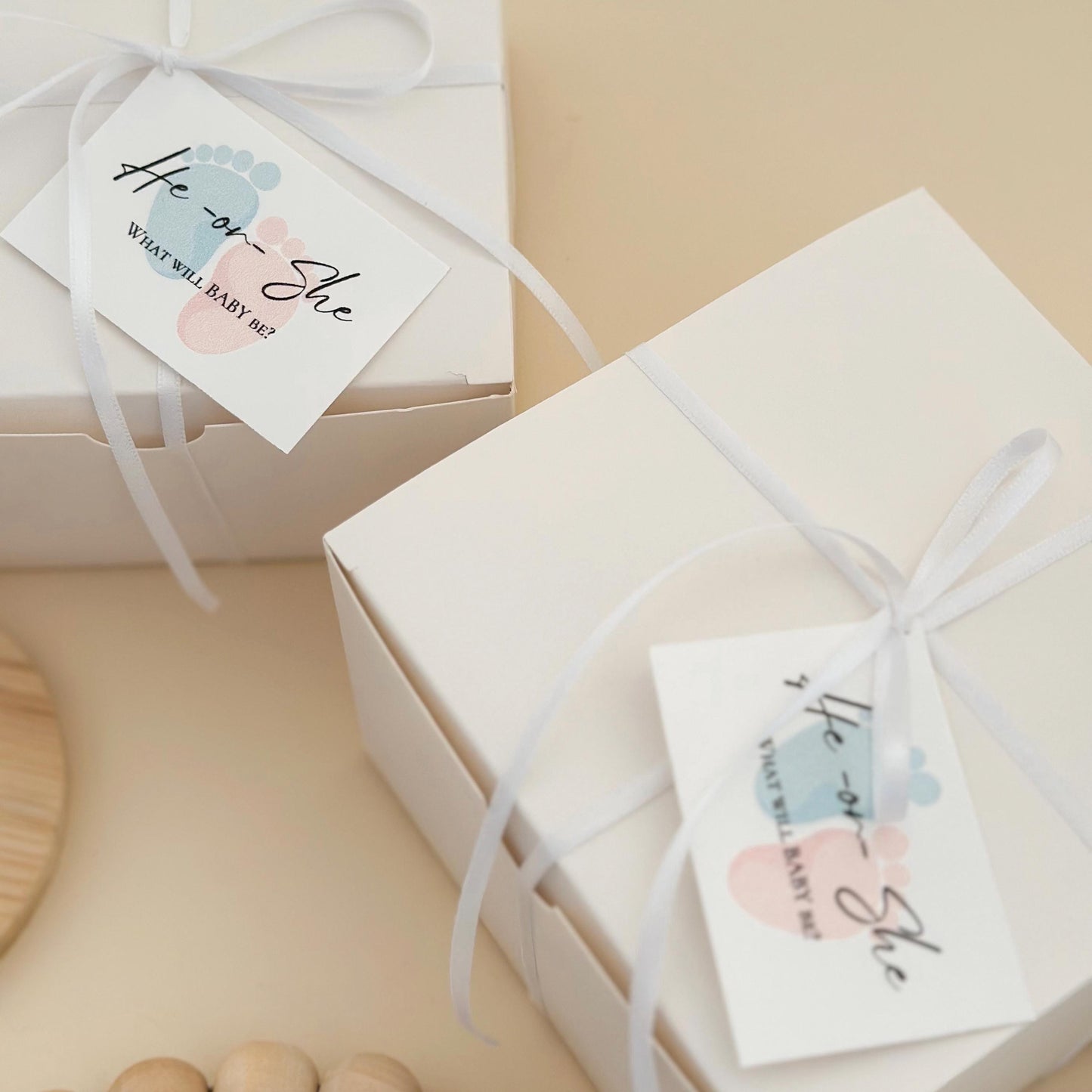 Gender Reveal Gift Box – Baby Socks with “It’s a Boy” or “It’s a Girl”