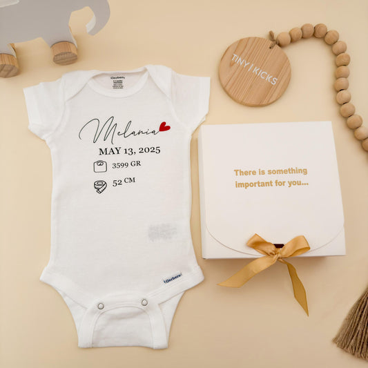 First baby bodysuit- Baby shower Gift Box: Custom Bodysuit Gift, Newborn keepsake, Creative new mommy set