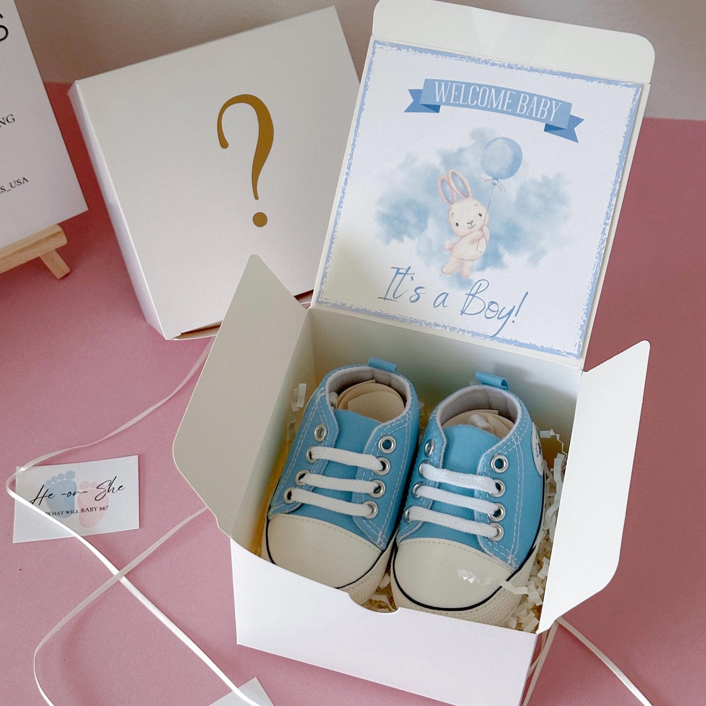 Gender Reveal Baby Shoe Gift Box: "It's a Boy"/"It's a Girl" Keepsake,  Gender Reveal Surprise, Baby Shower Gift for Parents