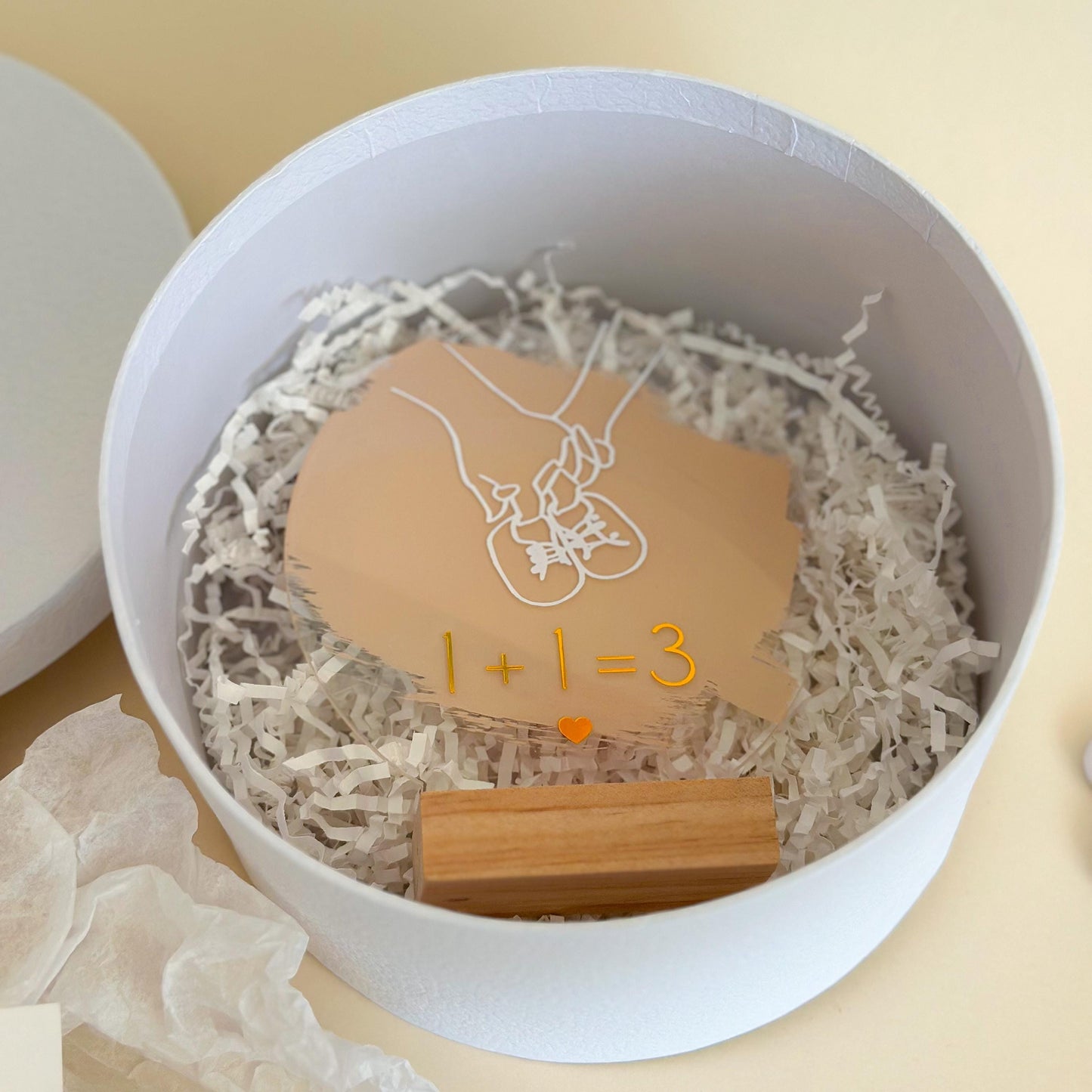 Pregnancy Announcement Gift Box for Dad: Scratch Card & Acrylic Stand