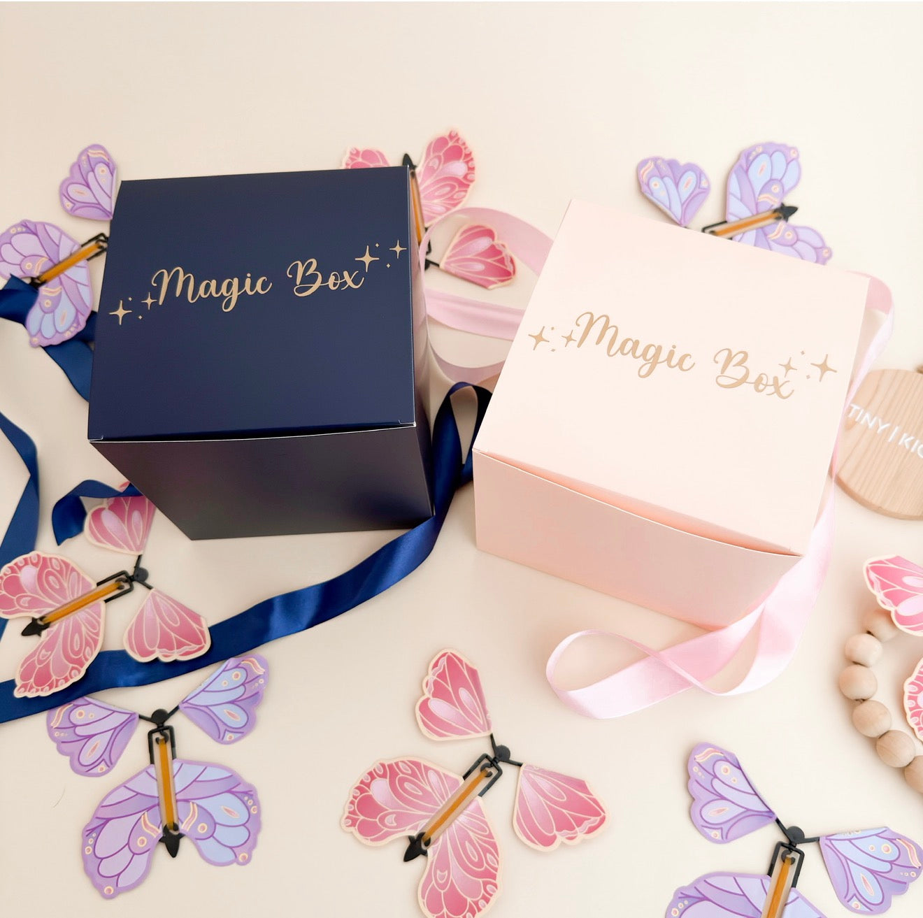 Grandparents Pregnancy Announcement Box - Surprise for Grandma with Butterfly