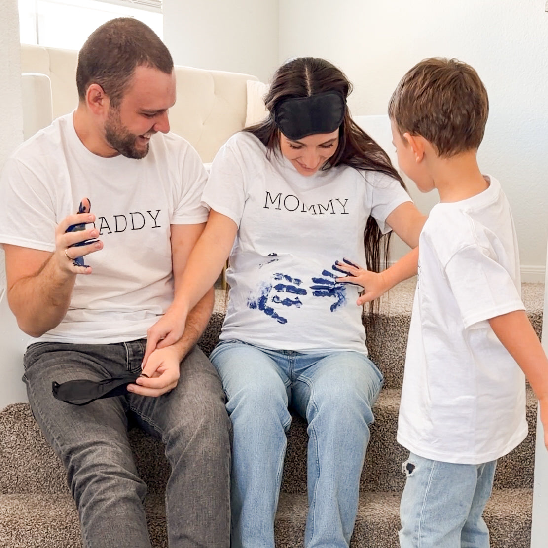 Gender Reveal T-Shirt Set – Mommy Daddy Matching Baby Reveal Shirts