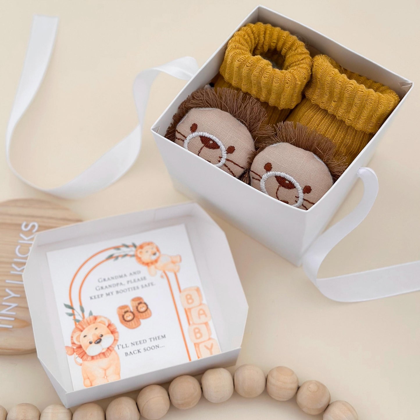 Grandparents Pregnancy Announcement Box – Baby Reveal Gift with Animal Booties, New Grandparent Reveal Idea