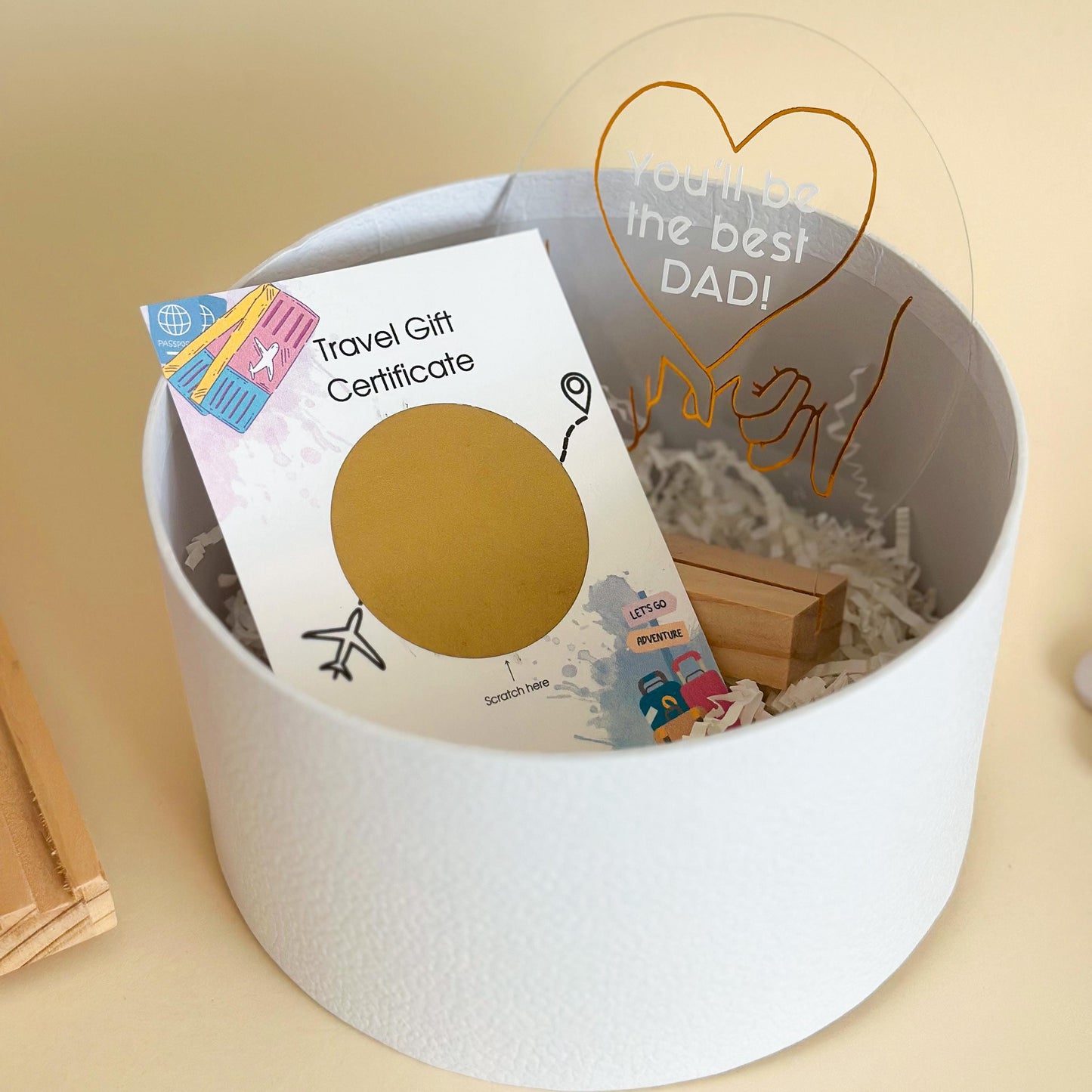 Pregnancy Announcement Gift Box for Dad: Scratch Card & Acrylic Stand