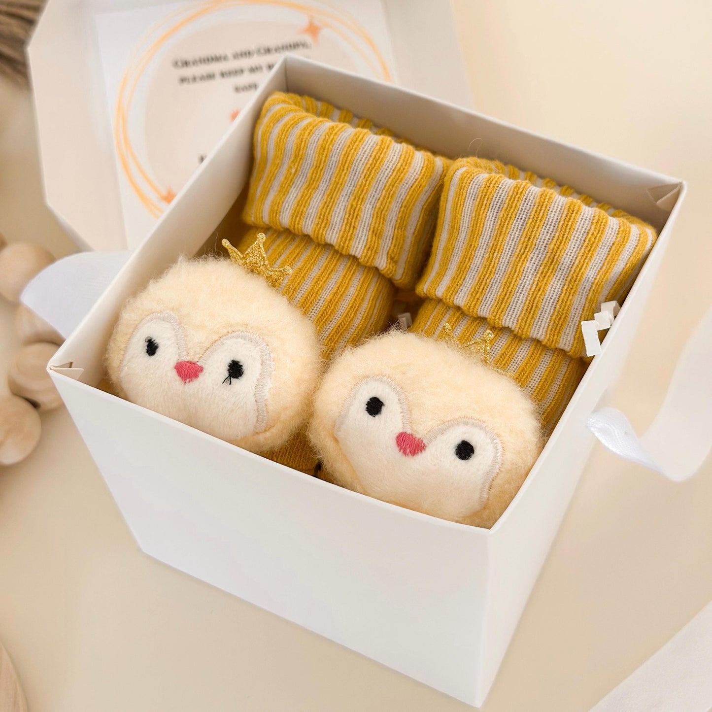 Grandparents Pregnancy Announcement Box – Baby Reveal Gift with Animal Booties, New Grandparent Reveal Idea