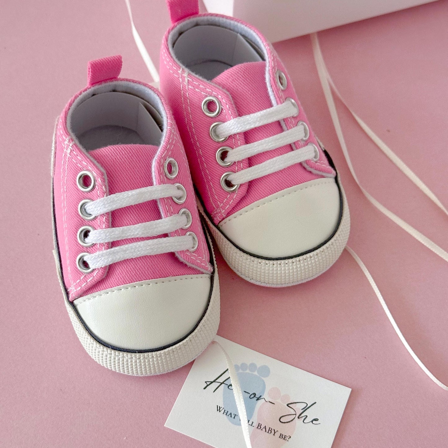 Gender Reveal Baby Shoe Gift Box: "It's a Boy"/"It's a Girl" Keepsake,  Gender Reveal Surprise, Baby Shower Gift for Parents