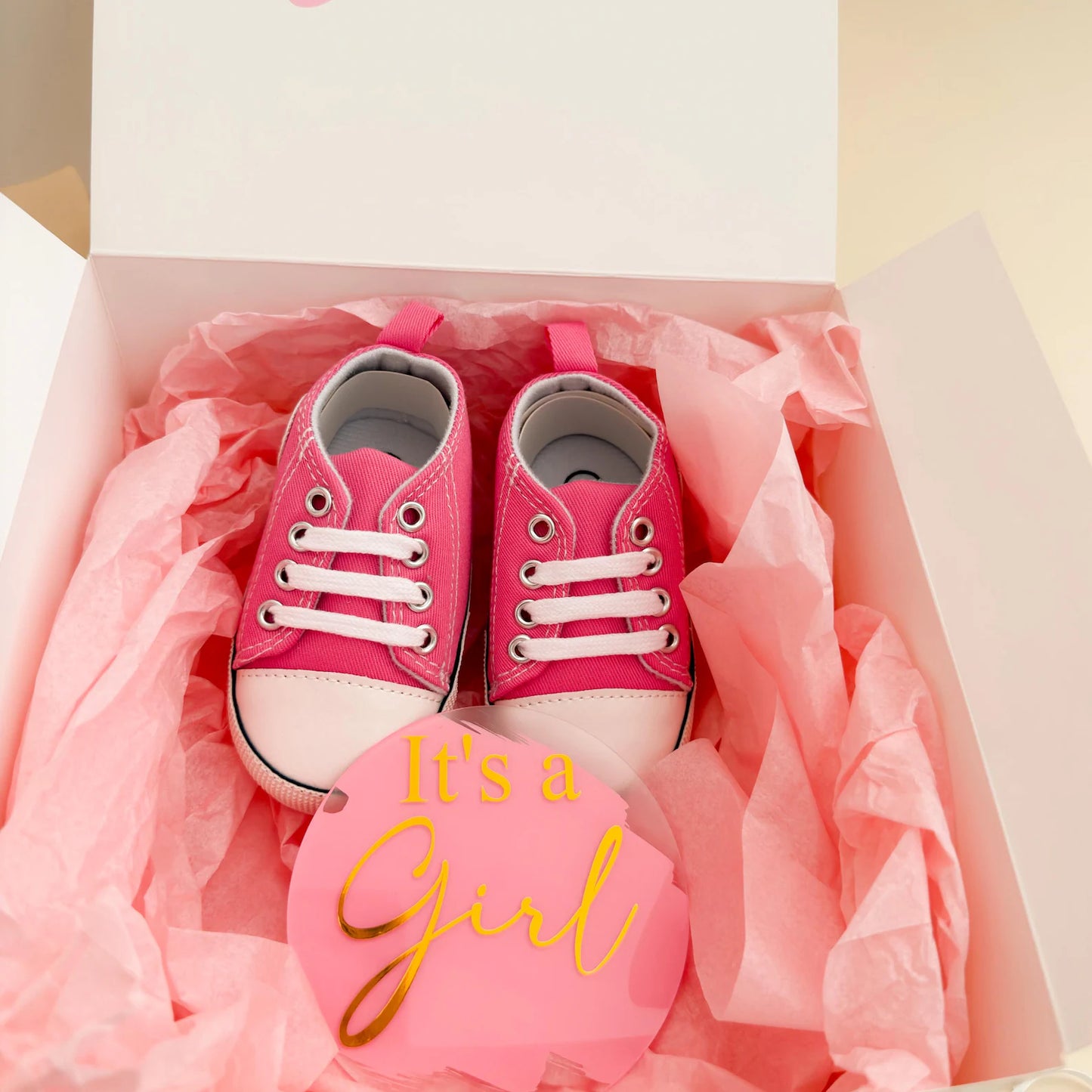 Baby Gender Reveal Gift – “It’s a Boy / It’s a Girl” Announcement Set