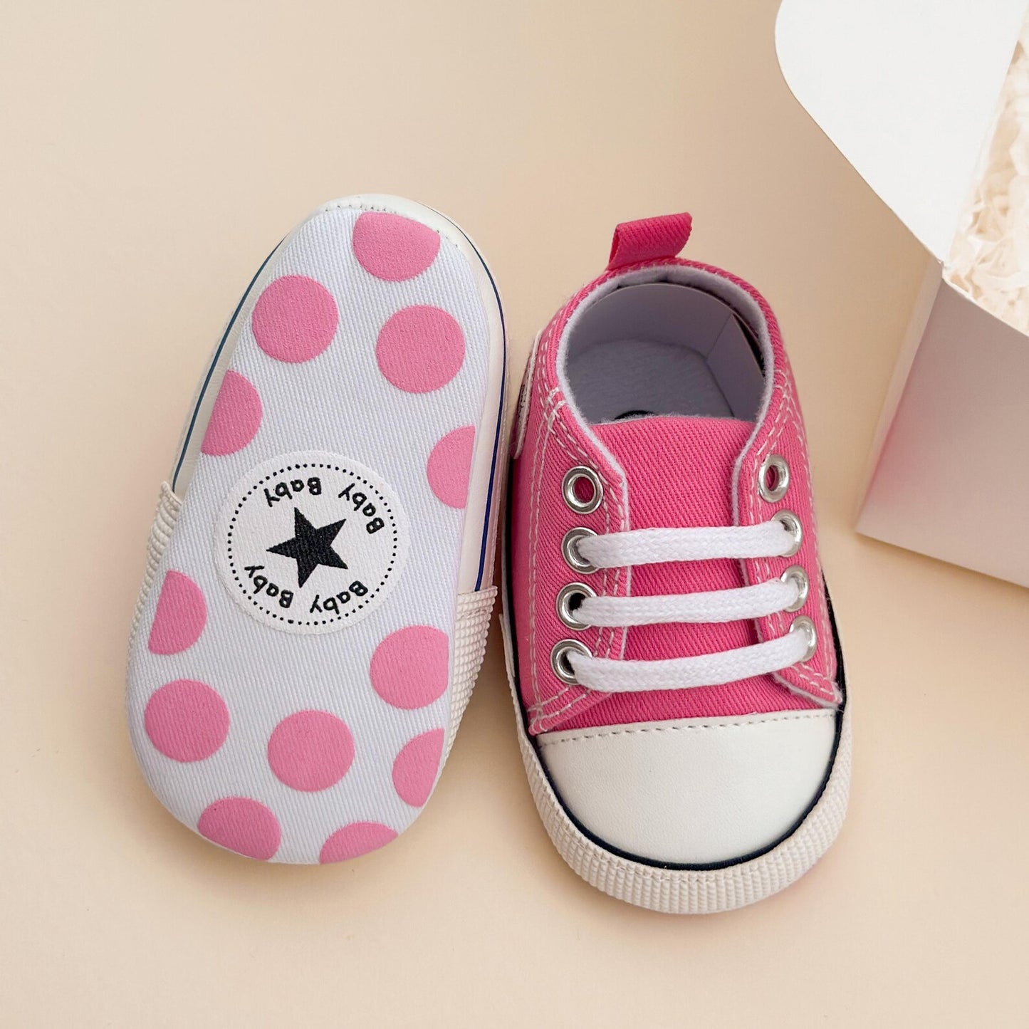 Gender Reveal Baby Shoe Gift Box – “It’s a Boy / It’s a Girl” Keepsake