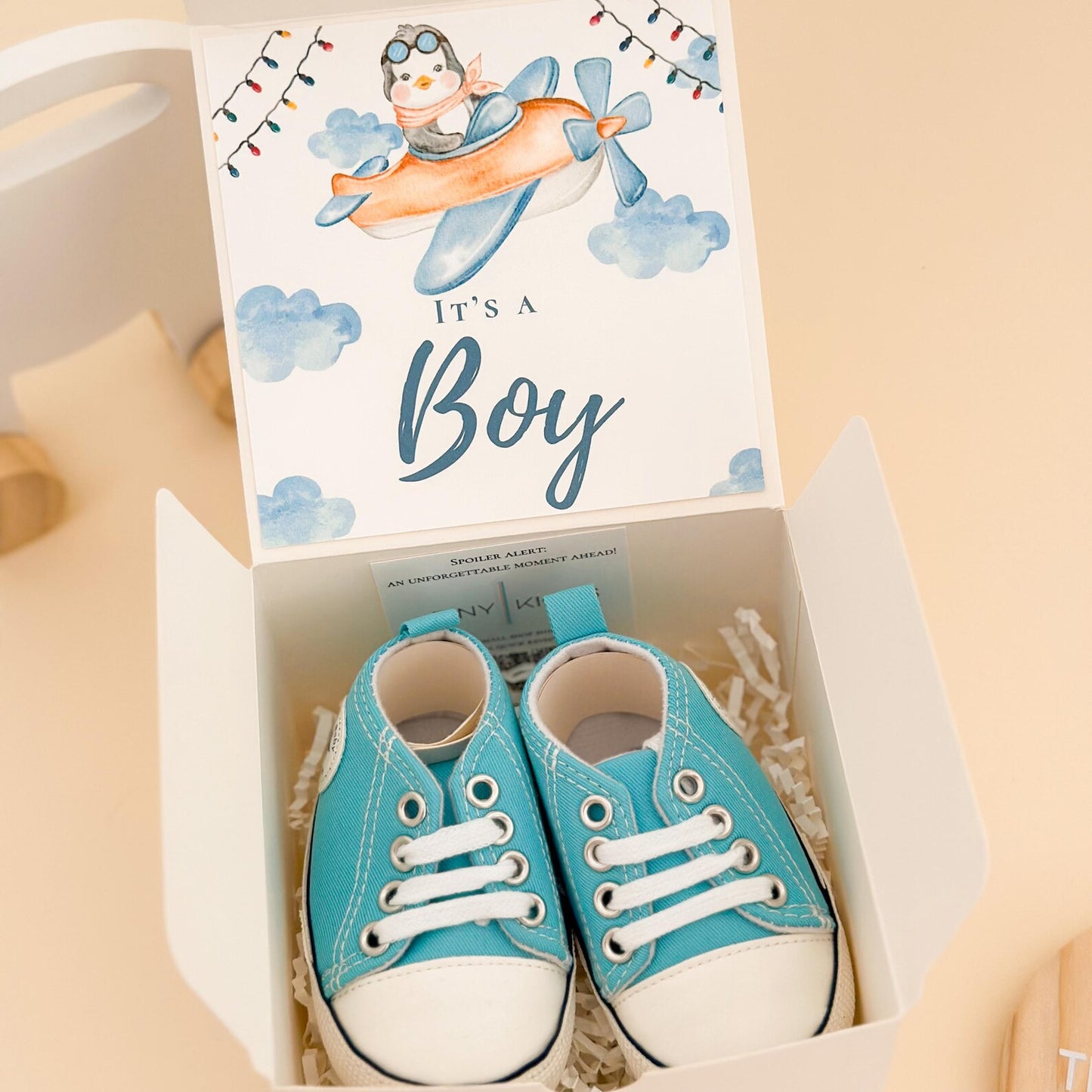 Gender Reveal Baby Shoe Gift Box – “It’s a Boy / It’s a Girl” Keepsake